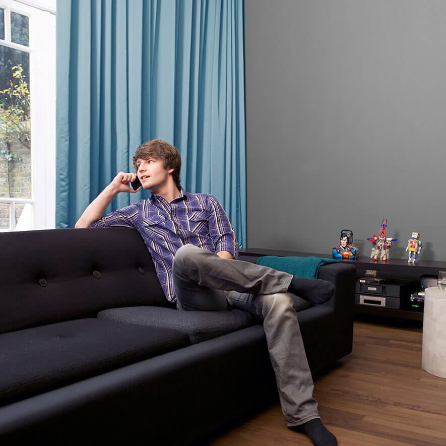 Verdunkelungsgardine Blau im Wohnzimmer