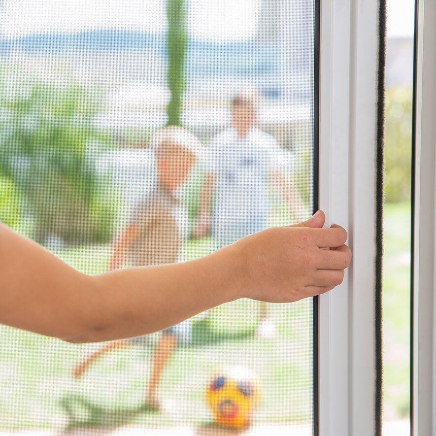 Langlebiger Insektenschutz für Balkon- und Terrassentüren