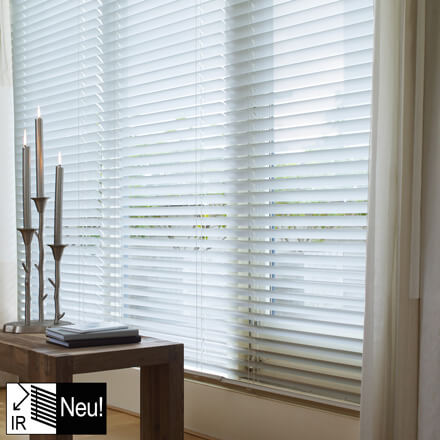Thermo-Lamellen bei Premium Luxaflex&reg; Jalousien