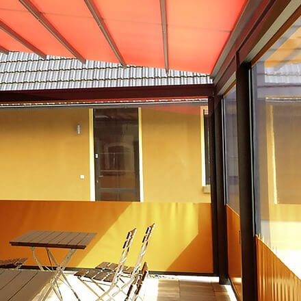 Senkrechtmarkise Arco / Canto SZ zur Pergola