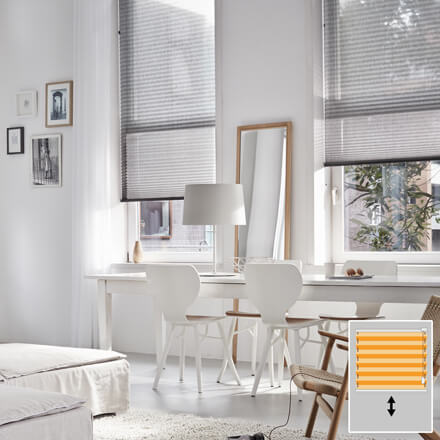 Luxaflex&reg; Plissee mit F1 Bedienung