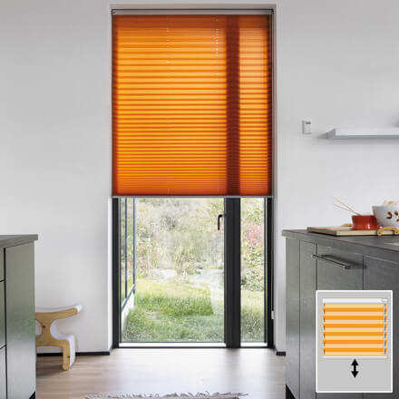Luxaflex&reg; Plissee mit Kettenzug Bedienung