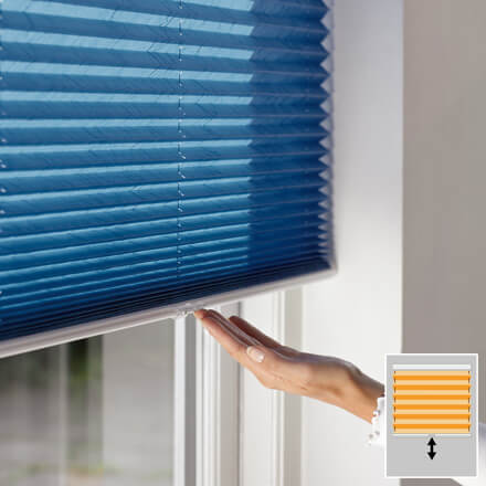 Luxaflex&reg; Plissee mit Literise&reg; Bedienung
