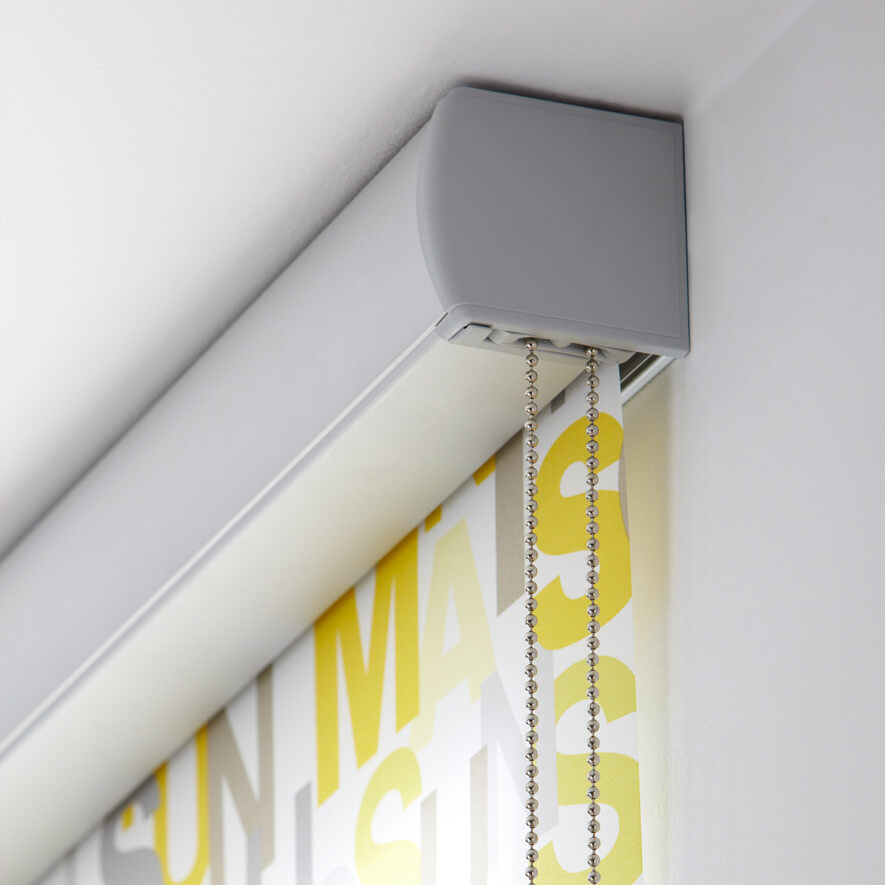 Rollos mit Blende Montage an der Wand Rollos mit Blende Montage an der Wand